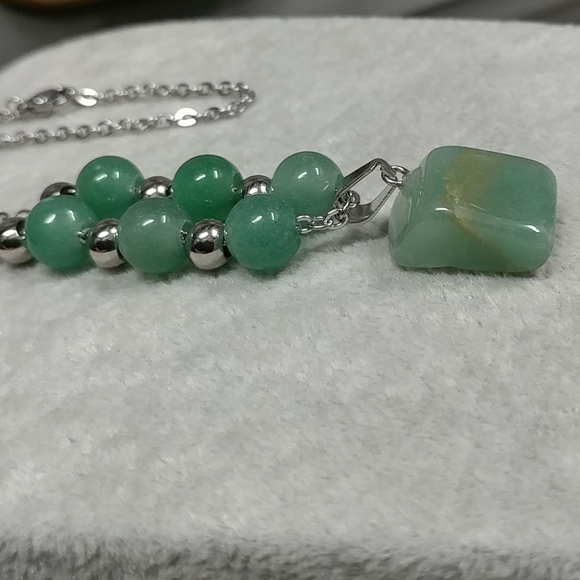 Green Aventurine Necklace Natural Gemstone Pendant Stainless-Steel Chain Beaded - Picture 13 of 17